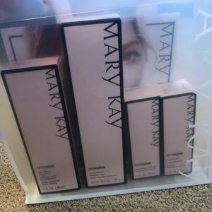 TimeWise Miracle Set (Combination/Oily)